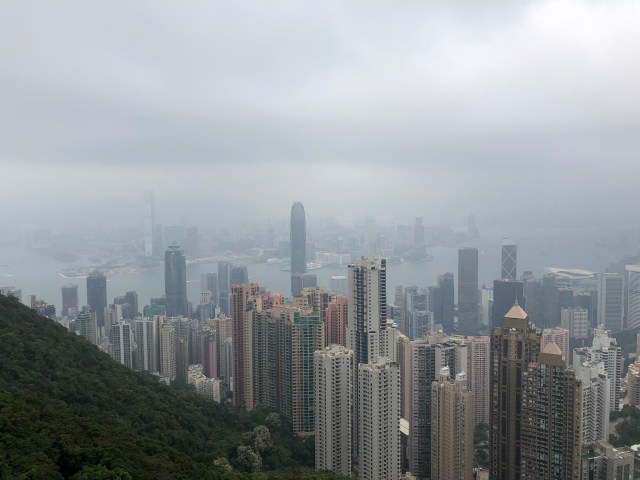 69AC03E5-5C1D-4CDC-B469-1C4CE6464DF8