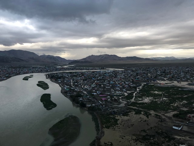 2059FAEC-3EB6-4F2E-8B48-D954FF3E80F7