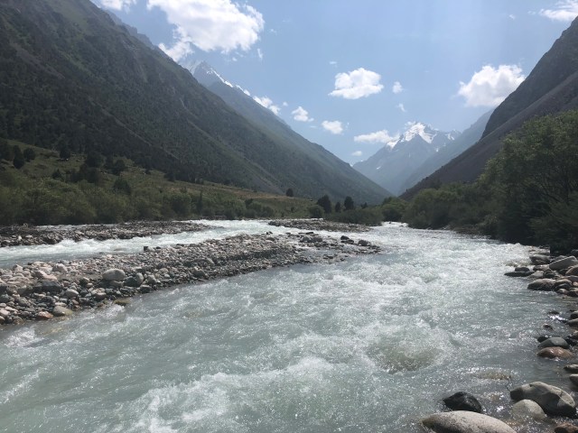 16461141-869A-4B9C-9670-755DBFEE2939