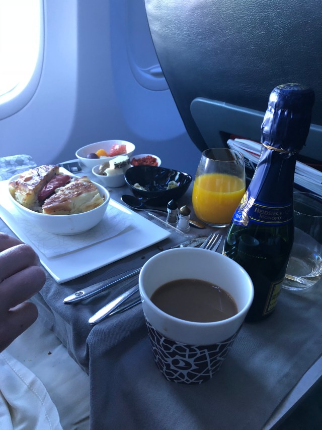 B07689DF-4ECE-4940-BADC-C22A8A13BF79