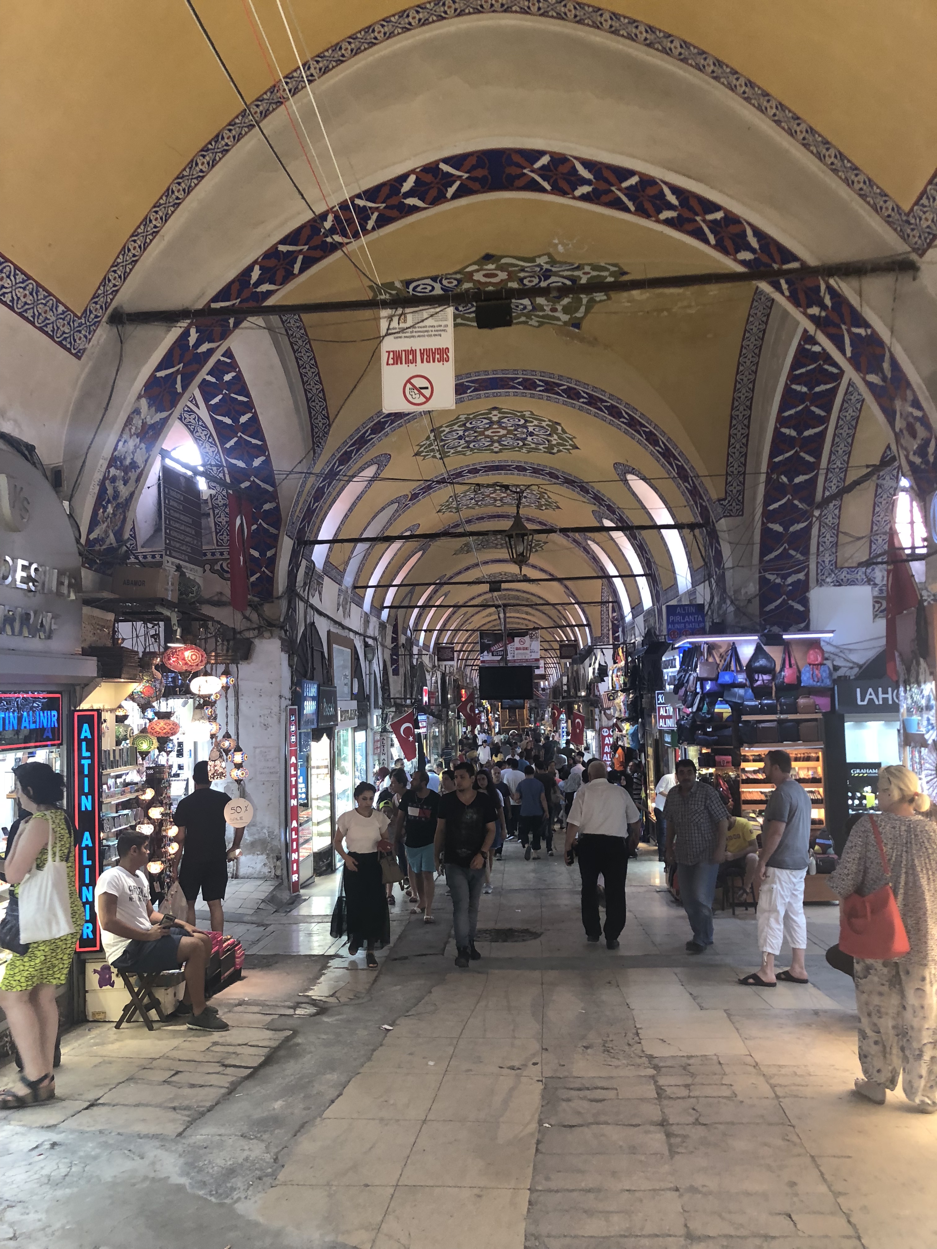 FC7AA43E-1A1D-4E69-A395-AE9296FDB250